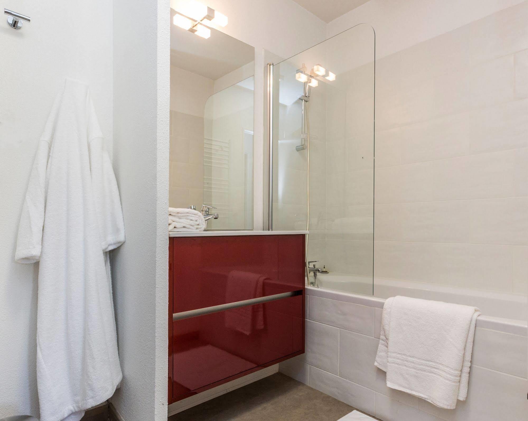 Residence Prestige Odalys Front De Neige 拉普拉涅 外观 照片