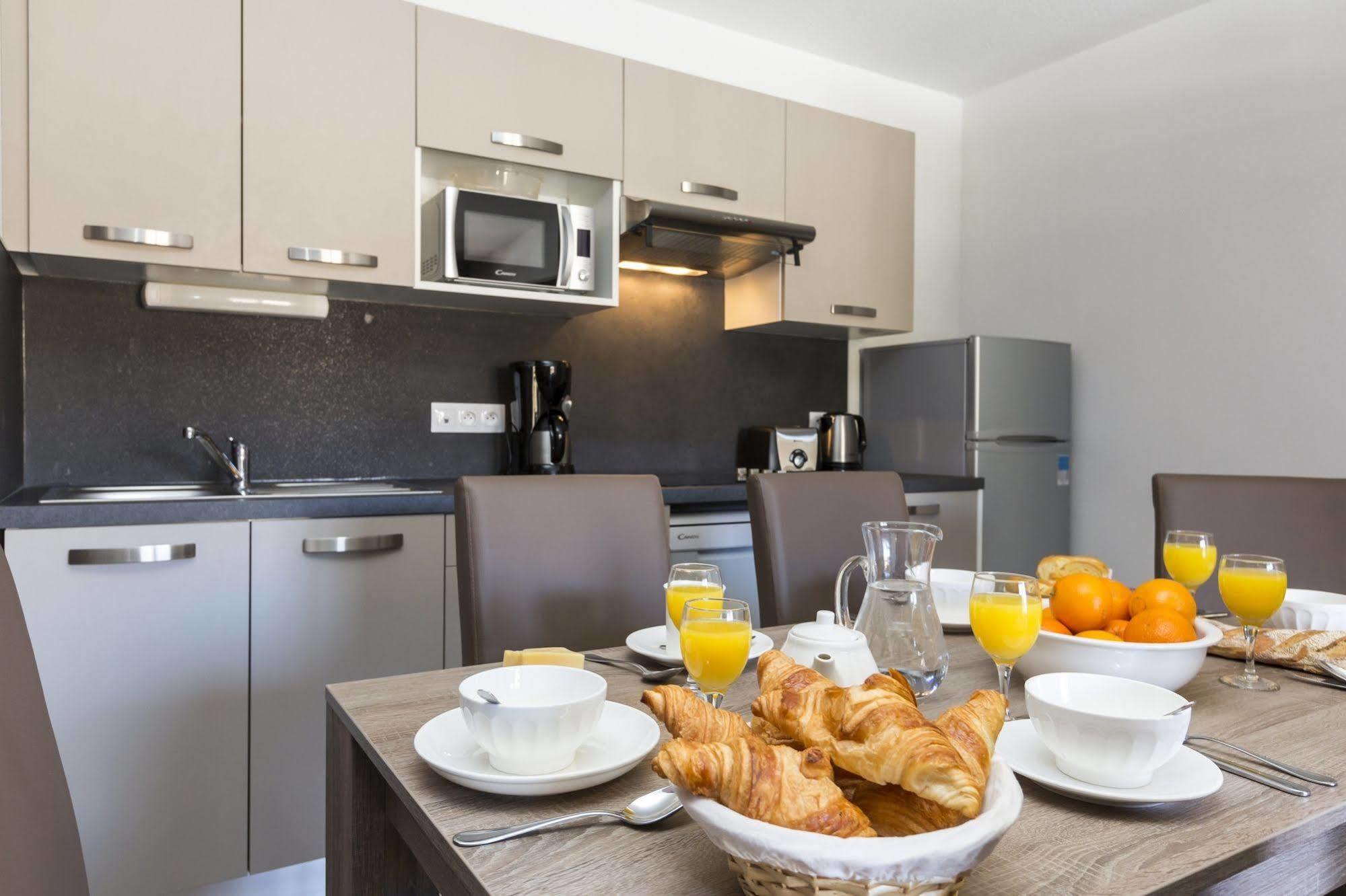 Residence Prestige Odalys Front De Neige 拉普拉涅 外观 照片